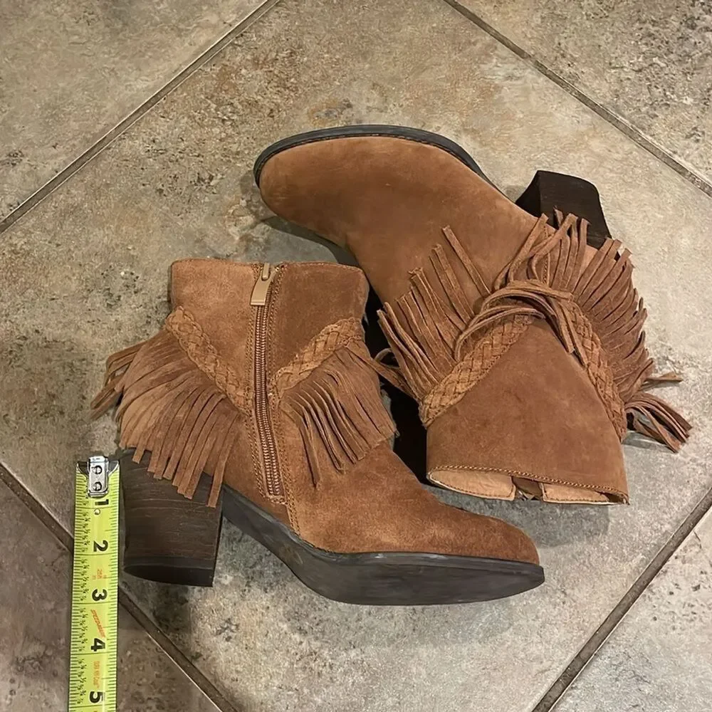 Sbicca Vintage Collection Brown Suede Leather Fringed Ankle Boots Womens Size 7